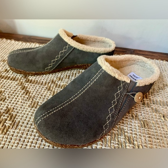 Earth Origins Gray Mules with Cream Lining NWOT - SZ 9W - Picture 6 of 8